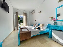 Stratos Hotel