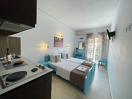Stratos Hotel