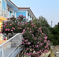 Stratos Hotel