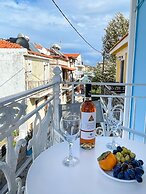 Stratos Hotel