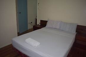 Hohola Apartments