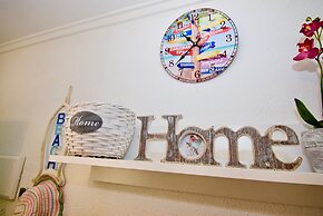 009 Love Home - AC / Wifi