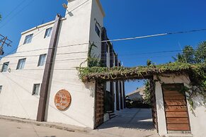 Hotel Ashly Loma Larga