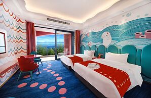 Dolphin Bay Hotel