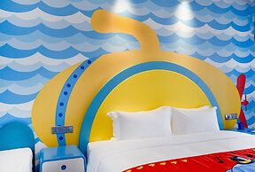 Dolphin Bay Hotel