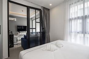 Palmyrah Surin Beach Residence