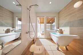 Crystal Villa SHIRAHAMA