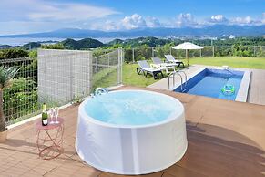 Crystal Villa SHIRAHAMA