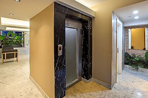 Moss Suites Hotel