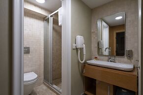 Moss Suites Hotel