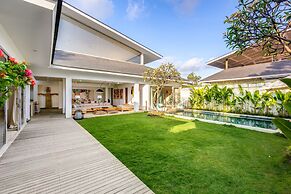 Villa Momentai