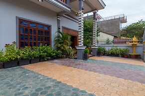 Aniza Angkor Villa