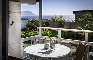 Penguins View Guesthouse