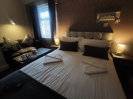 Mardi Gras Hotel