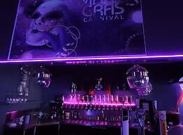 Mardi Gras Hotel