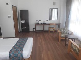 Hotel River Valley