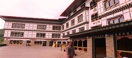 Hotel River Valley