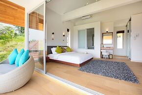 18 Bedroom Luxury Sea View Villas