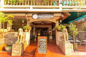 Chang Charlie Inn