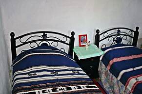 Nefzi Guest House