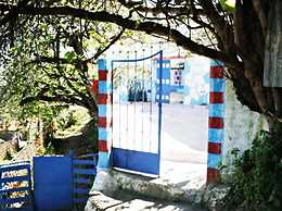 Nefzi Guest House