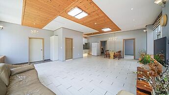 Sunny Hill Pension