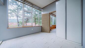 Sunny Hill Pension