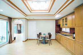 Sunny Hill Pension