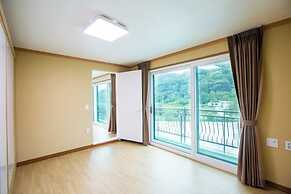 Sunny Hill Pension