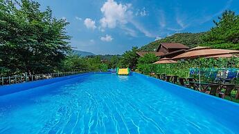 Sunny Hill Pension