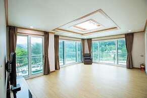 Sunny Hill Pension
