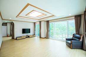 Sunny Hill Pension