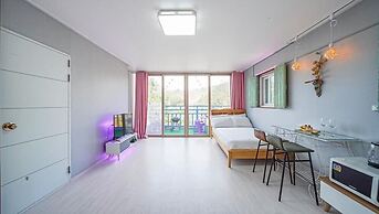 Sunny Hill Pension