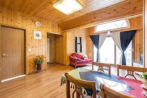 Ravie Pension