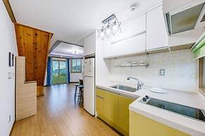 Star moon Pension