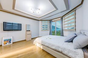 Star moon Pension