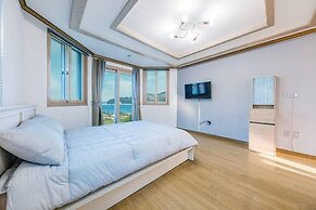 Star moon Pension