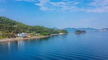 Blue and white pension