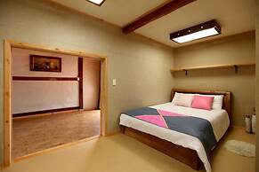 Apple farm stay