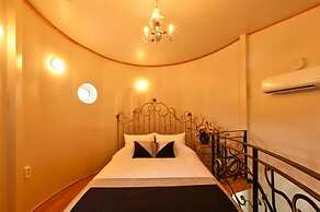Apple farm stay