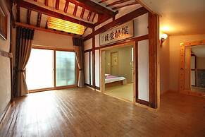 Apple farm stay