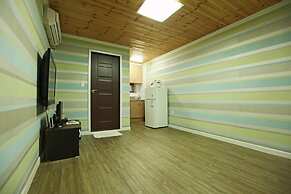 Apple farm stay