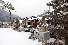 Apple farm stay