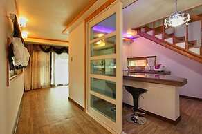 Apple farm stay