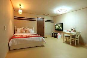 Apple farm stay