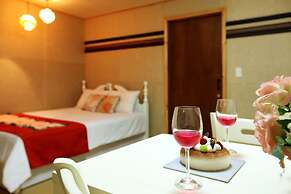 Apple farm stay