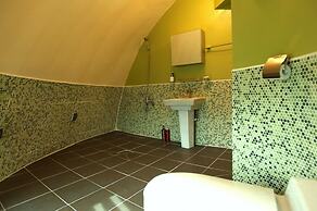 Apple farm stay