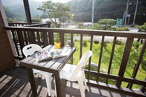 Forest Pension
