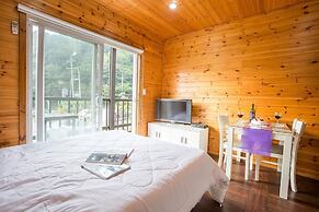 Forest Pension