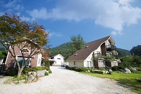 Forest Pension